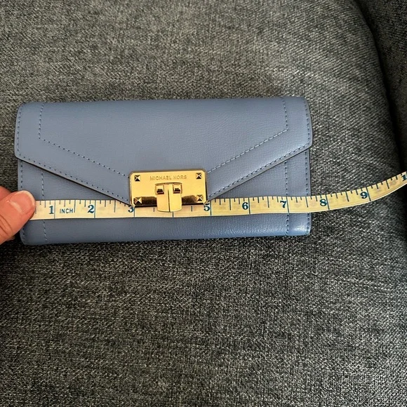 Michael Kors Blue Chevron Leather Wallet with gold accents - Picture 7 of 8